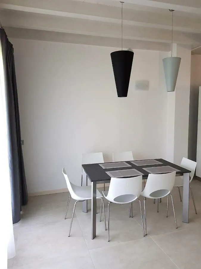 Deluxe Apartments Garda Sirmione Itália