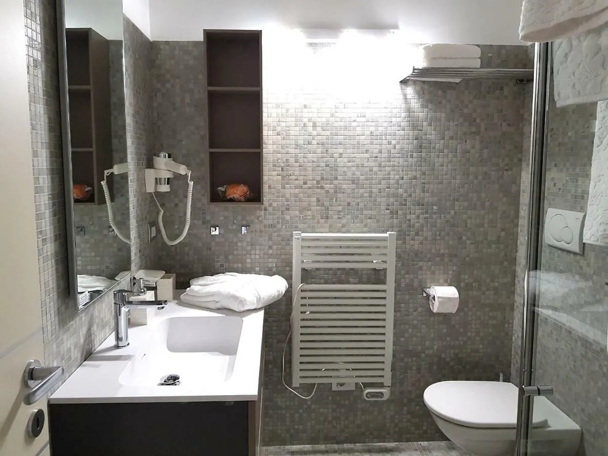 Deluxe Apartments Garda Sirmione Itália