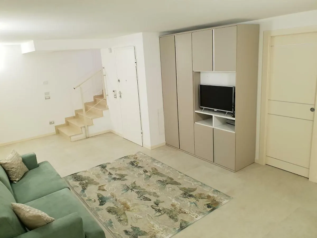 Deluxe Apartments Garda Sirmione